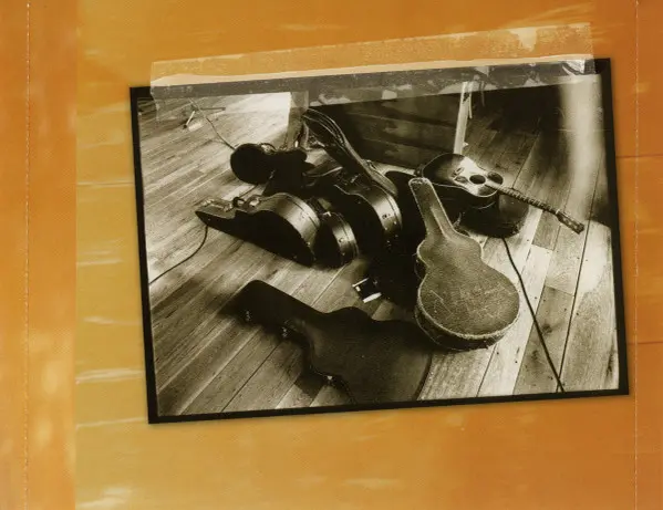 Norah Jones - Feels Like Home-16