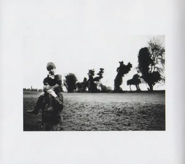 U2 - War-37