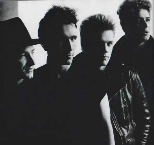 U2 - War-19