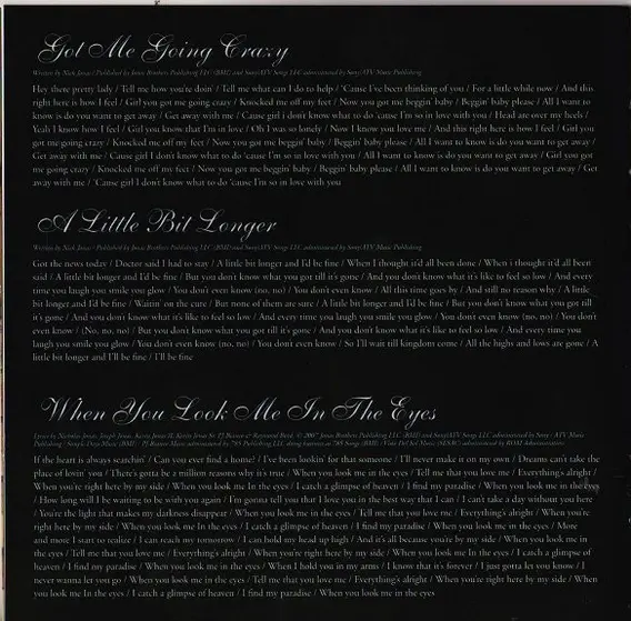 Jonas Brothers - A Little Bit Longer-11