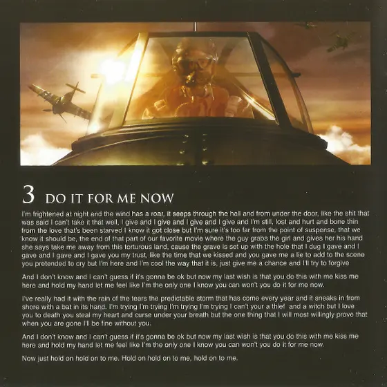 Angels & Airwaves - We Don't Need To Whisper-10