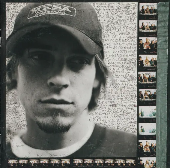 Puddle Of Mudd - Life On Display-9