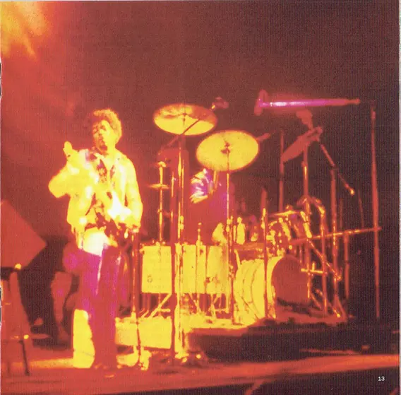 Jimi Hendrix - Experience Hendrix (The Best Of Jimi Hendrix)-15