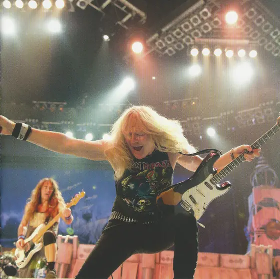Iron Maiden - En Vivo!-15