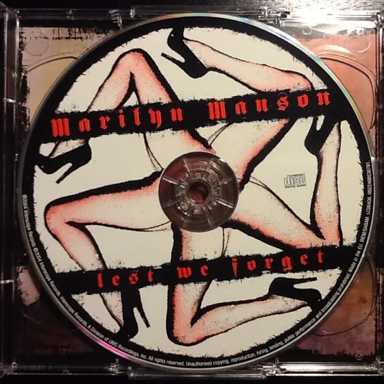 Marilyn Manson - Lest We Forget - The Best Of-8