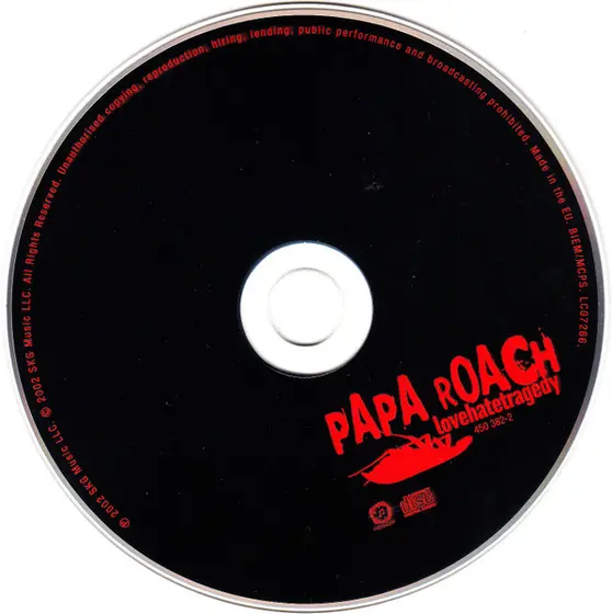 Papa Roach - Lovehatetragedy-2
