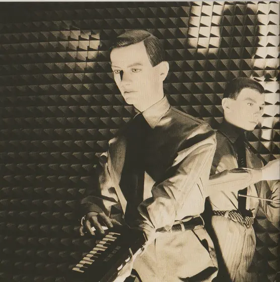 Kraftwerk - Computer World-13