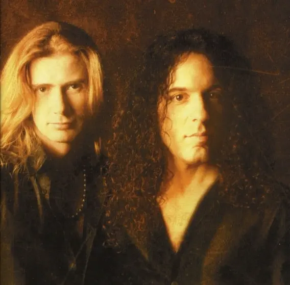 Megadeth - Risk-8
