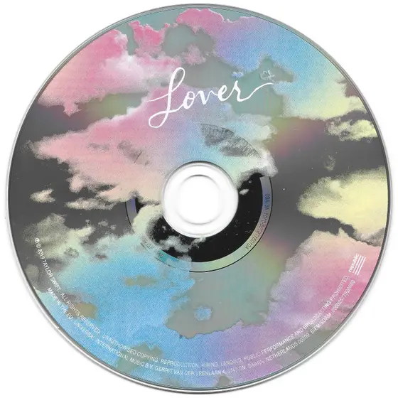 Taylor Swift - Lover-2