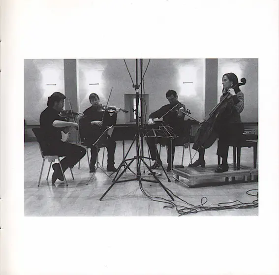 Rosamunde Quartett - Anton Webern / Dmitri Shostakovich / E. F. Burian - Anton Webern / Dmitri Shostakovich / Emil František Burian-26