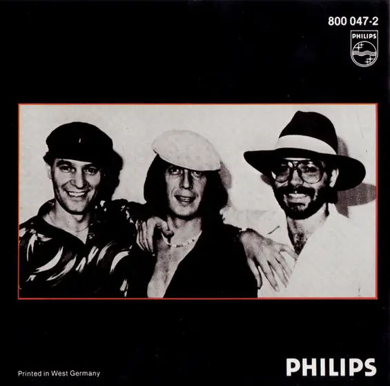 Al Di Meola, John McLaughlin, Paco De Lucía - Friday Night In San Francisco-6
