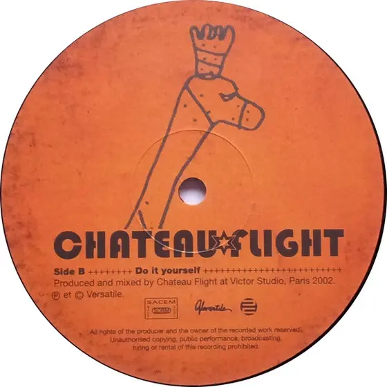 Château Flight - Cosmic Race-3