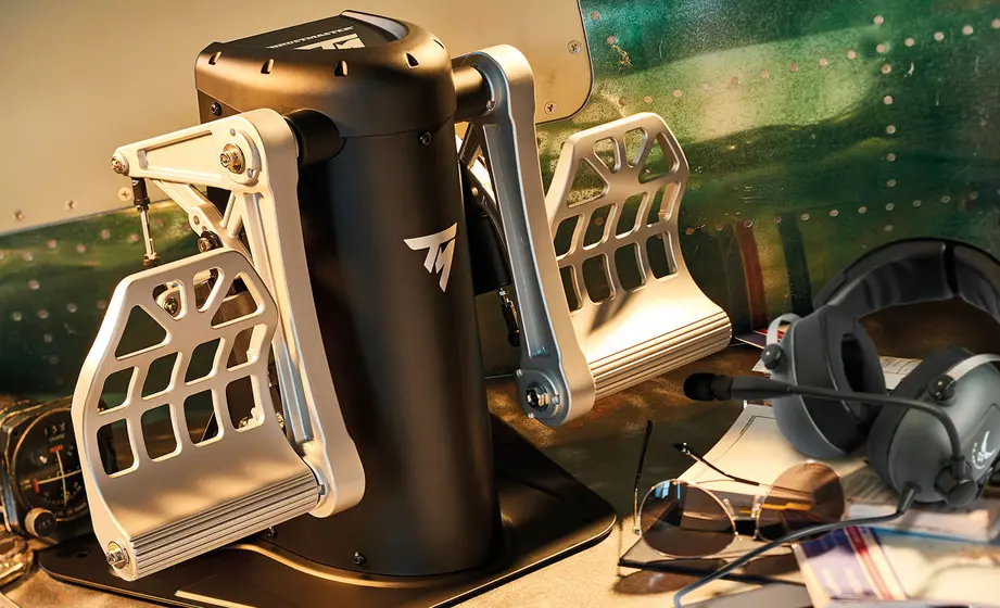 THRUSTMASTER TPR: PENDULAR RUDDER-1