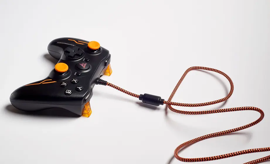THRUSTMASTER GP XID PRO EDITION-3