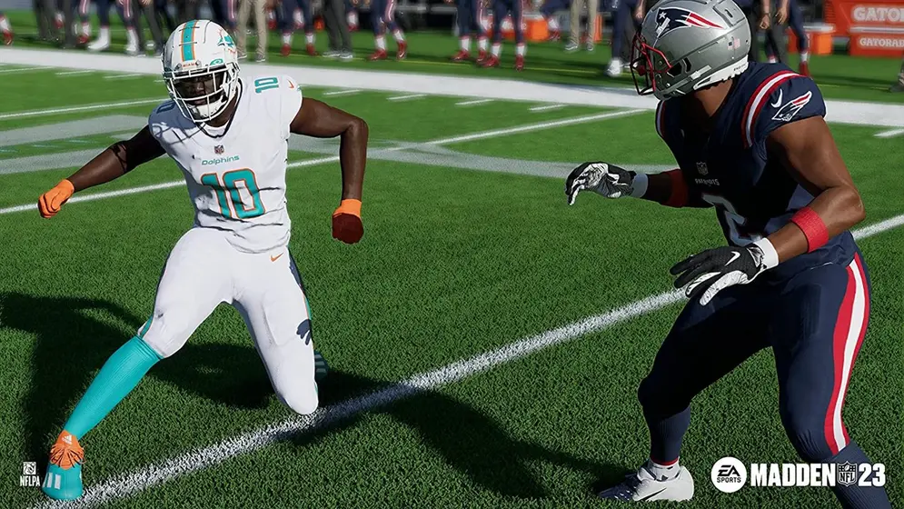 Madden NFL 23 (Playstation 5)-6