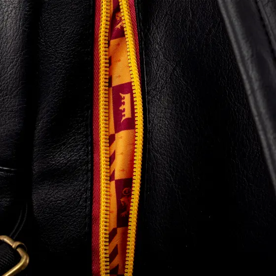 PYRAMID HARRY POTTER (GRYFINDOR) FASHION BACKPACK-4
