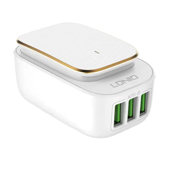 LDNIO SET ADAPTER A3305 220V 3X USB 3,4A + USB C CABLE + LED LIGHT-1