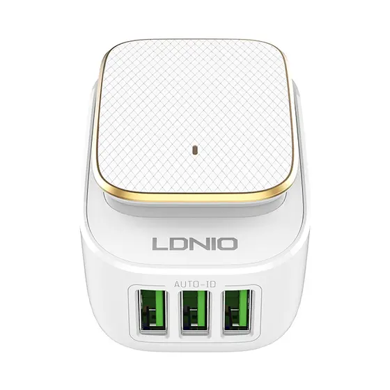 LDNIO SET ADAPTER A3305 220V 3X USB 3,4A + USB C CABLE + LED LIGHT-2