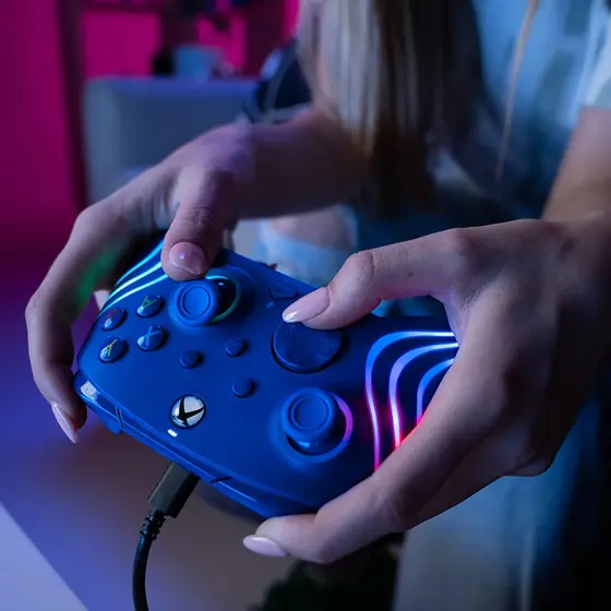 PDP XBOX WIRED CONTROLLER AFTERGLOW WAVE BLUE-4