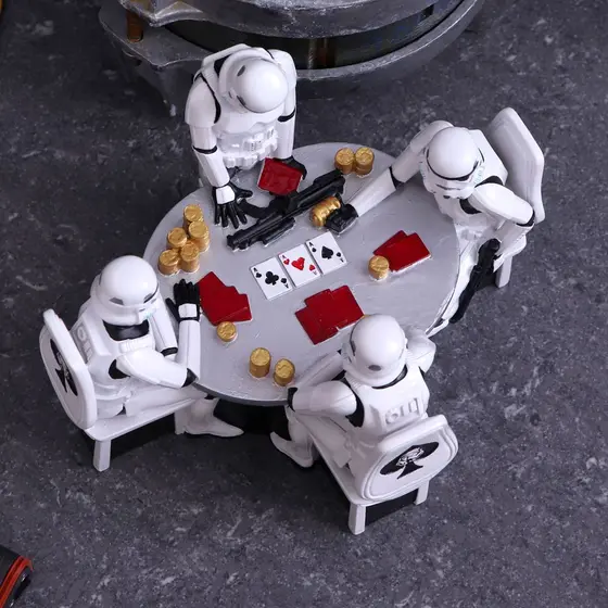 NEMESIS NOW STORMTROOPER POKER FACE 18.3CM-7