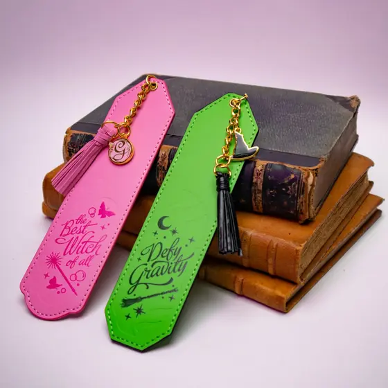 NOBLE COLLECTION - GLINDA AND ELPHABA BOOKMARK SET-11