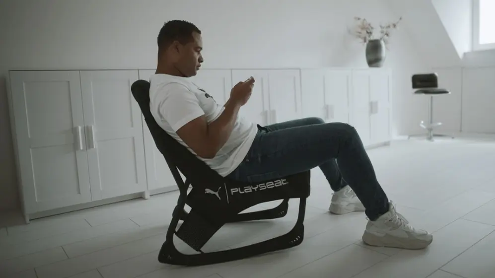 PLAYSEAT PUMA ACTIVE GAMING SEAT - BLACK-10
