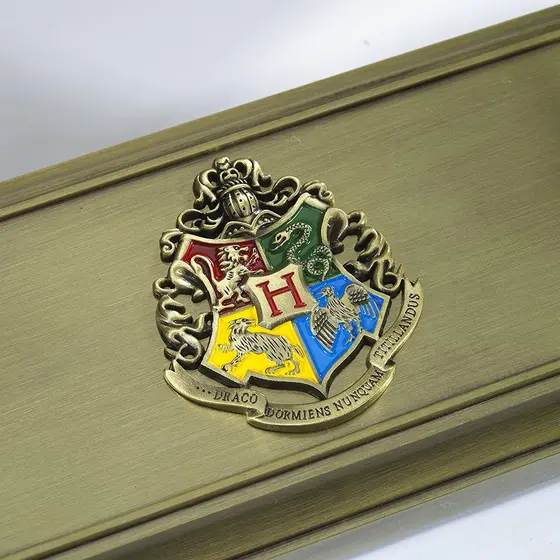 NOBLE COLLECTION - HARRY POTTER - WAND STAND - HOGWARTS-3