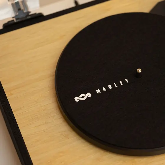 HOUSE OF MARLEY REVOLUTION BT TURNTABLE SIGNATURE BLACK-6