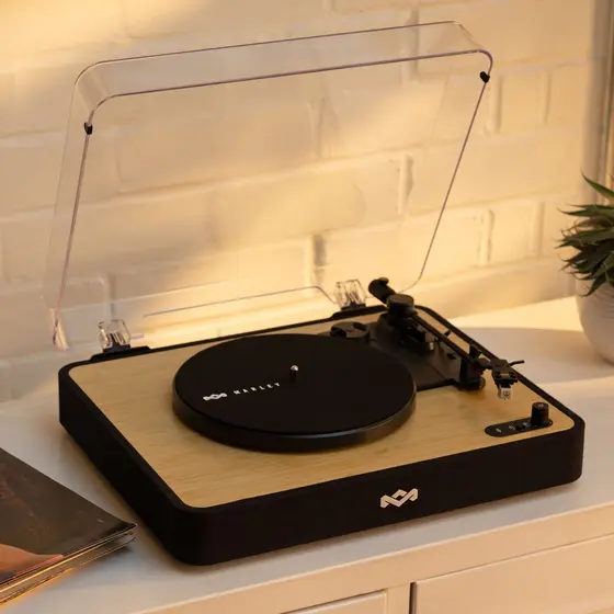 HOUSE OF MARLEY REVOLUTION BT TURNTABLE SIGNATURE BLACK-7