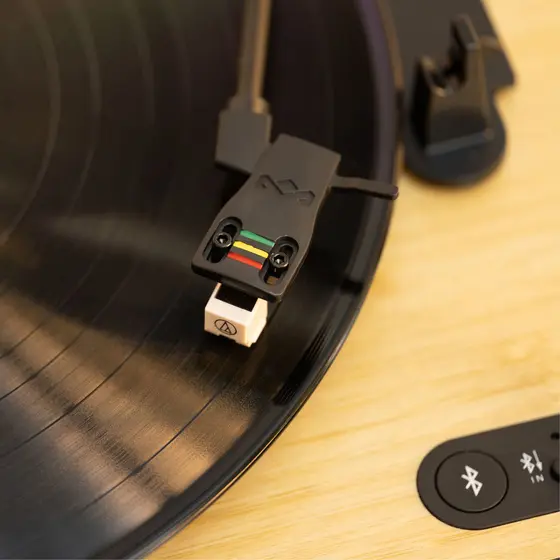 HOUSE OF MARLEY REVOLUTION BT TURNTABLE WITH SPEAKERS SIGNATURE BLACK-3