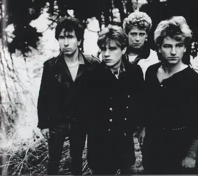 U2 - War-36