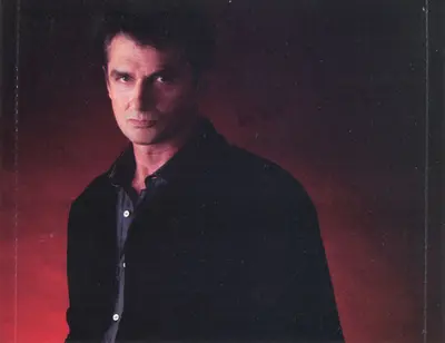 Mike Oldfield - Light + Shade-10