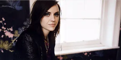 Amy MacDonald - A Curious Thing-6