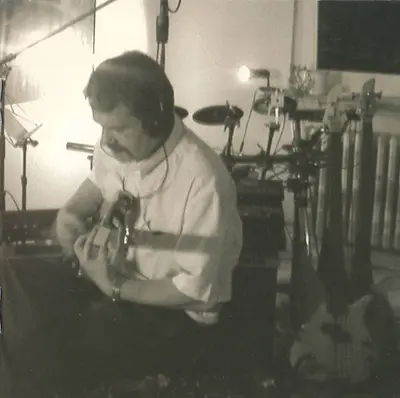 Frank Gingeleit - Lost In The Deep Blue-7