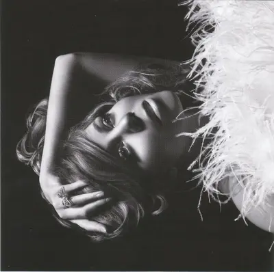 Mariah Carey - E=MC²-13