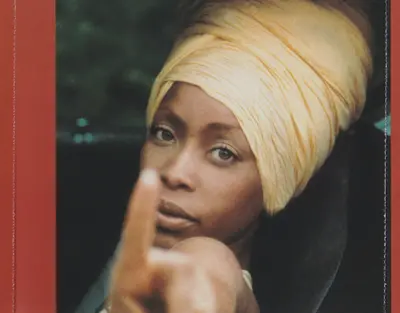 Erykah Badu - Mama's Gun-18