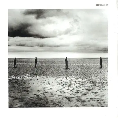 U2 - No Line On The Horizon-4