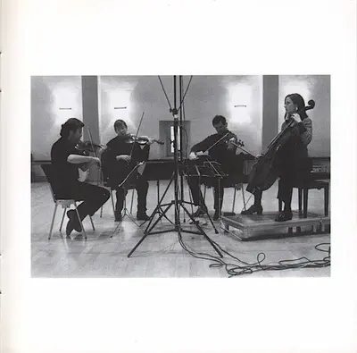 Rosamunde Quartett - Anton Webern / Dmitri Shostakovich / E. F. Burian - Anton Webern / Dmitri Shostakovich / Emil František Burian-26