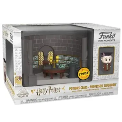 FUNKO MINI MOMENTS: HP ANNIVERSARY - PROFESSOR SNAPE CHASE SLUGHORN-3