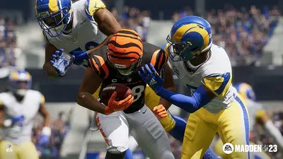 Madden NFL 23 (Playstation 5)-5