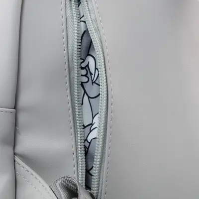 PYRAMID LOONEY TUNES BUGS BUNNY FASHION BACK PACK-3