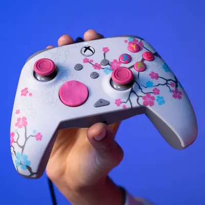 PDP XBOX WIRED REMATCH CONTROLLER - BLOSSOM GLOW IN THE DARK-10