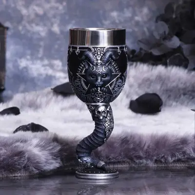 NEMESIS NOW Pawzuph goblet-6