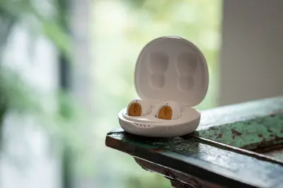 HOUSE OF MARLEY CHAMPION CREAM TRUE WIRELESS EARBUDS-6