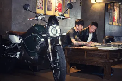 SUPER SOCO TC ELECTRIC MOTORCYCLE GREEN-12