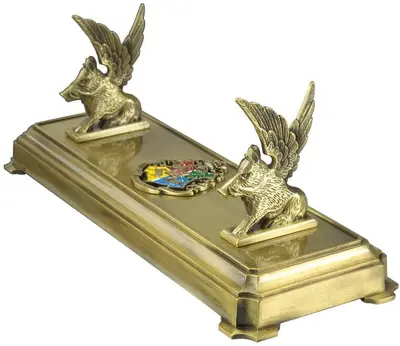 NOBLE COLLECTION - HARRY POTTER - WAND STAND - HOGWARTS-1