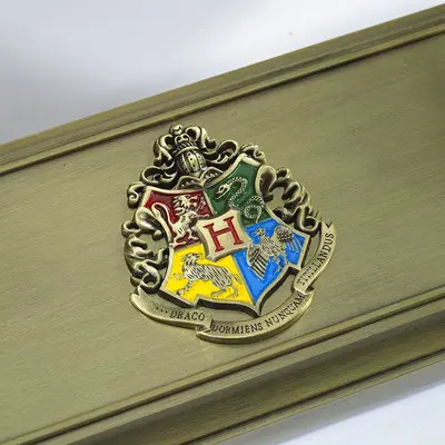 NOBLE COLLECTION - HARRY POTTER - WAND STAND - HOGWARTS-3
